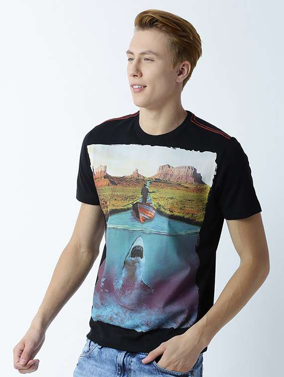 men crew neck front print regular t-shirt - 19581612 -  Standard Image - 1