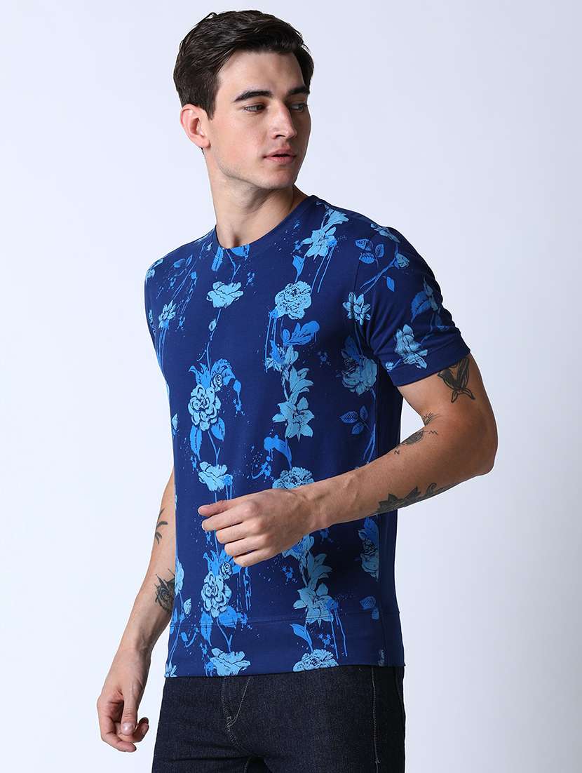 men round neck front print t-shirt - 19581899 - Standard Image - 1