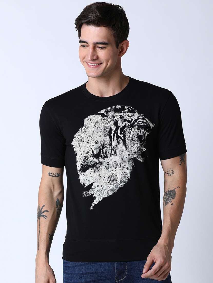 men round neck front print t-shirt