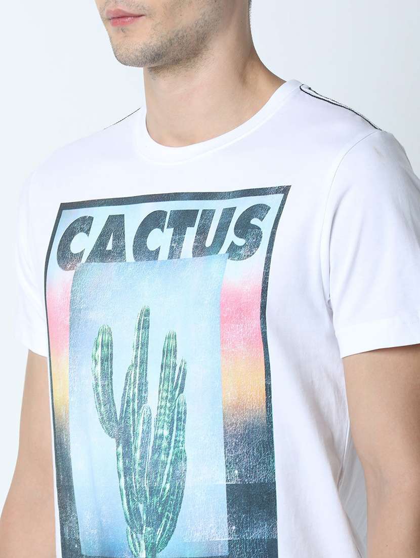 men crew neck front print t-shirt - 19581979 -  Standard Image - 4