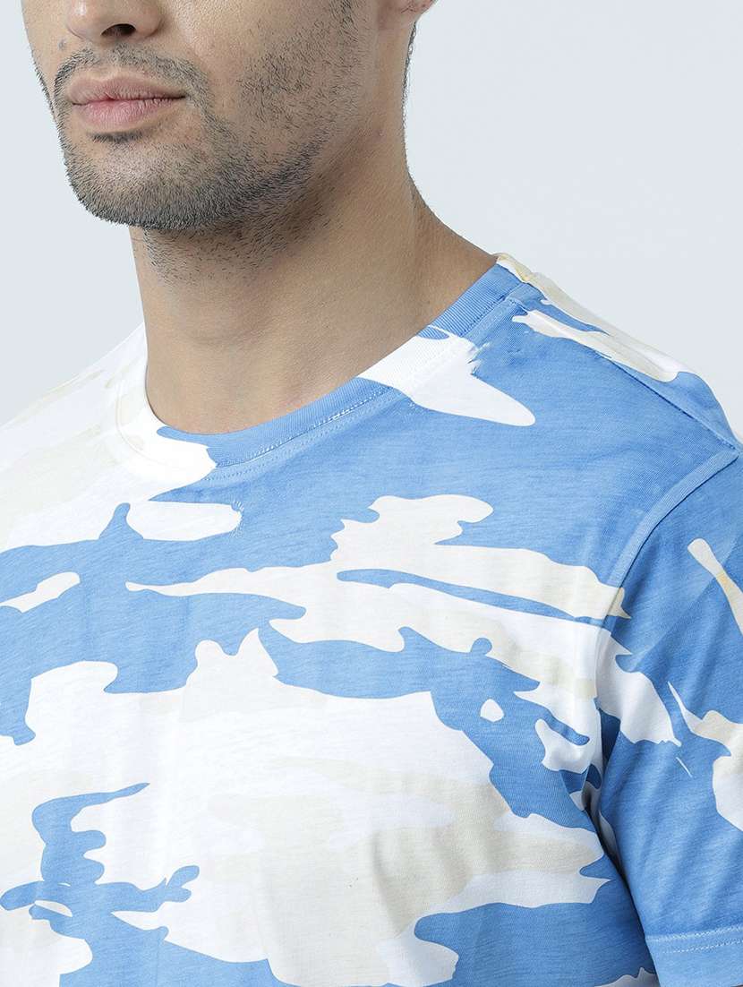 men round neck printed t-shirt - 19582035 -  Standard Image - 4
