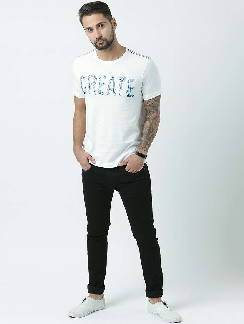 men round neck chest print t-shirt - 19582053 -  Standard Image - 4