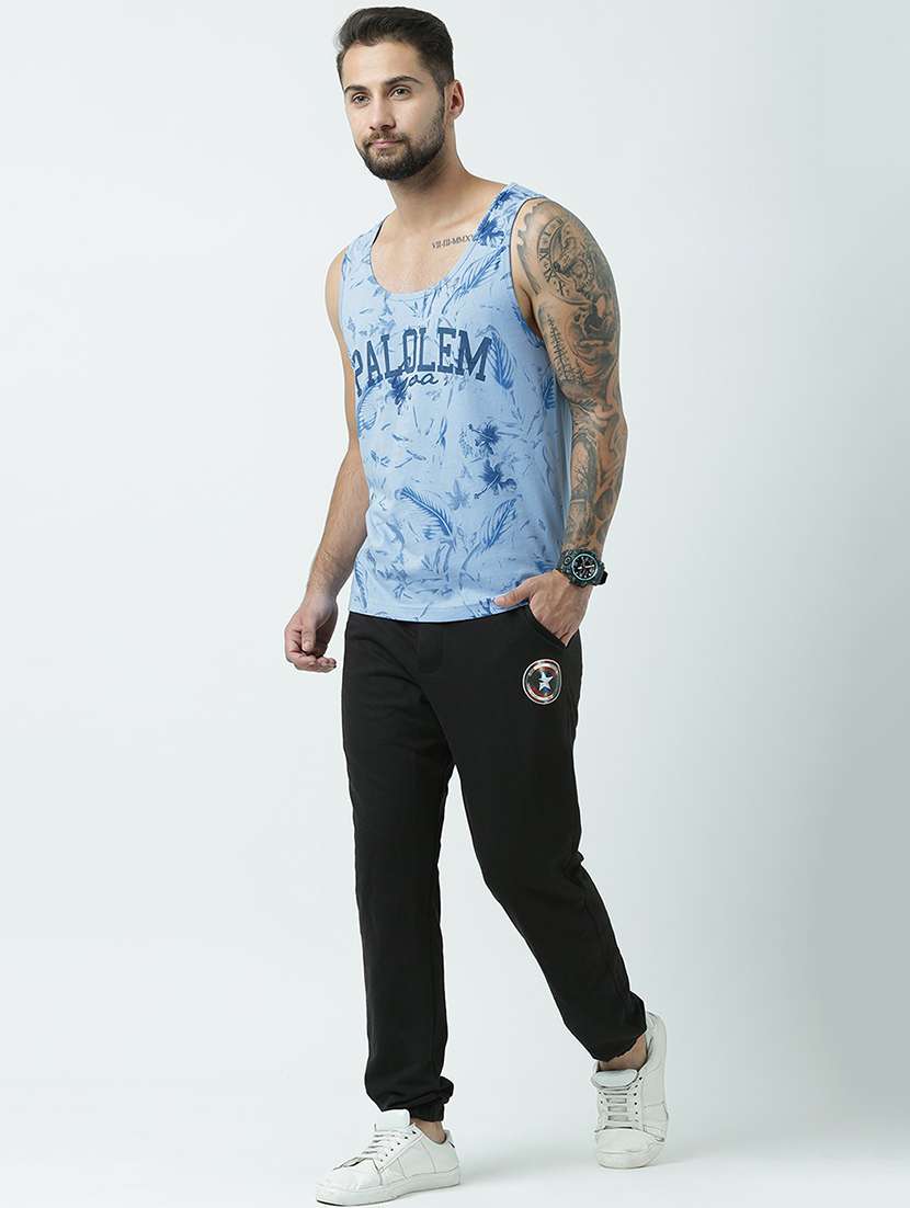men light blue regular fit printed vest - 19582098 -  Standard Image - 4