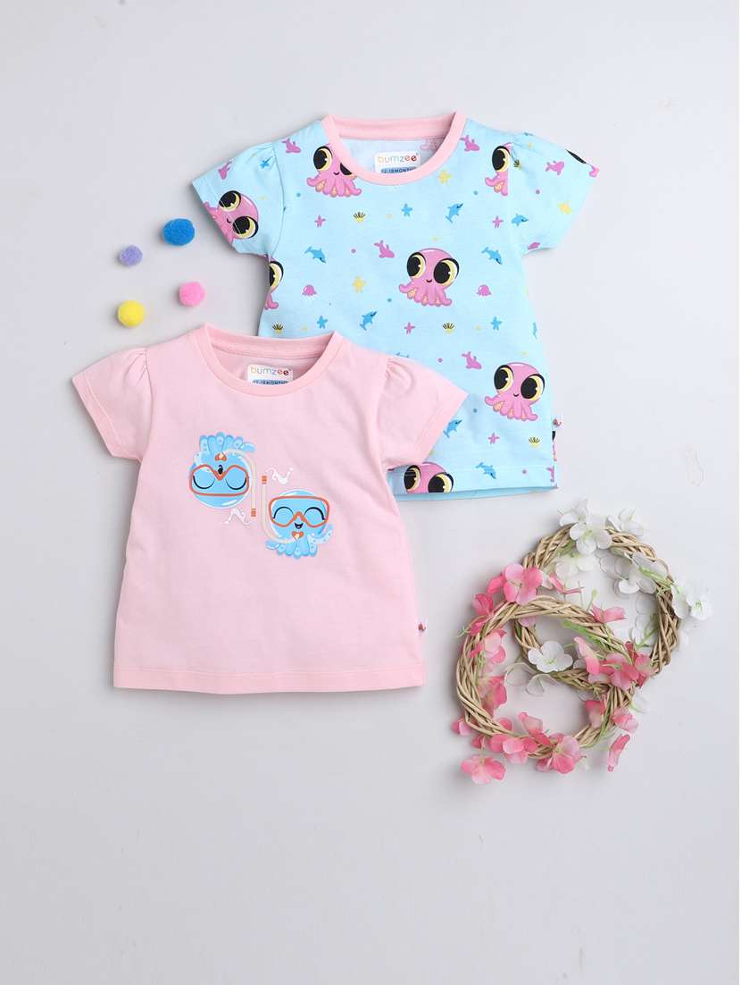 printed white tee combo