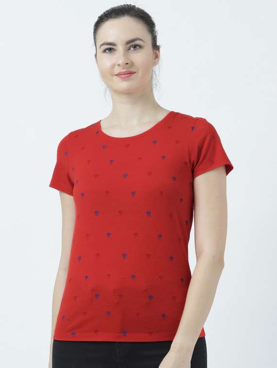 red printed round neck t-shirt