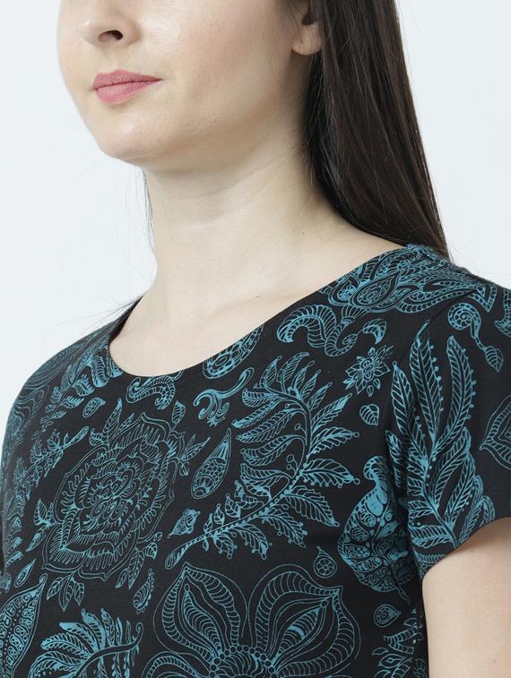 women's all over print round neck t-shirt - 19582785 - Standard Image - 4