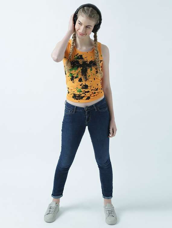 orange printed round neck t-shirt - 19582853 - Standard Image - 4
