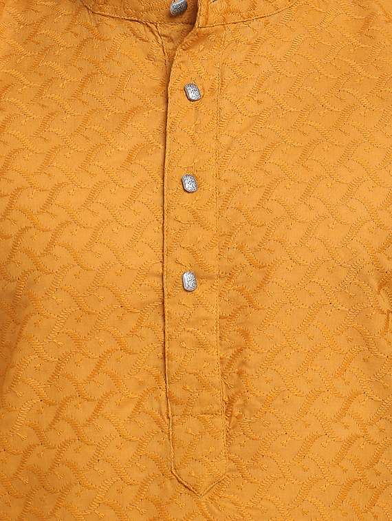 men solid with work mandarin neck long kurta - 19608013 -  Standard Image - 4