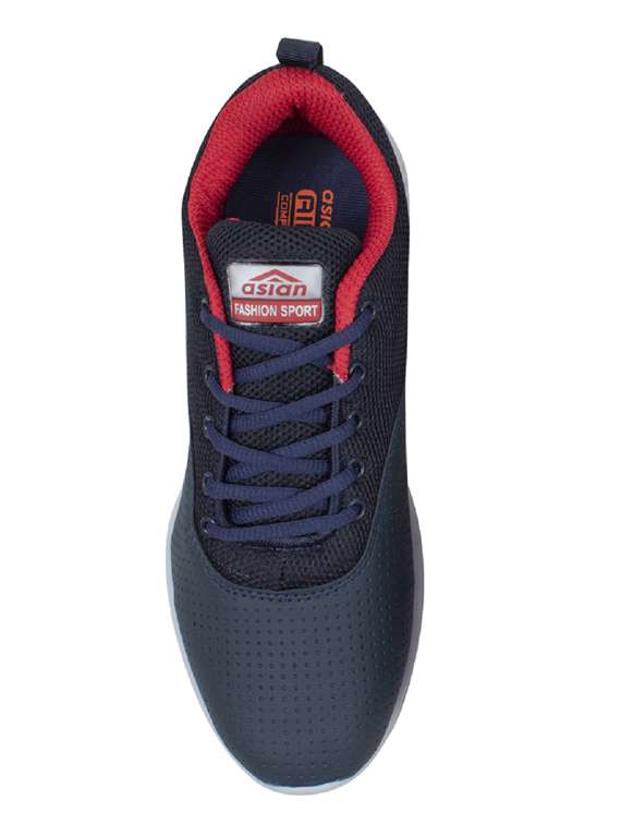 men lace up sport shoes - 19608031 -  Standard Image - 4