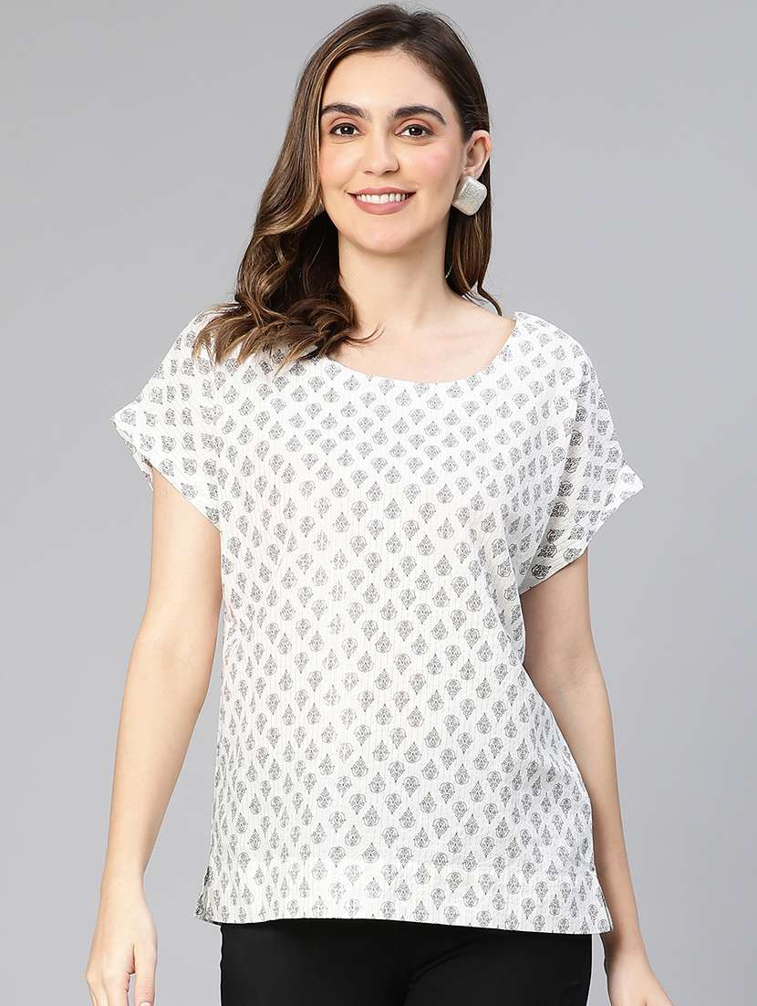 women's straight round neck top