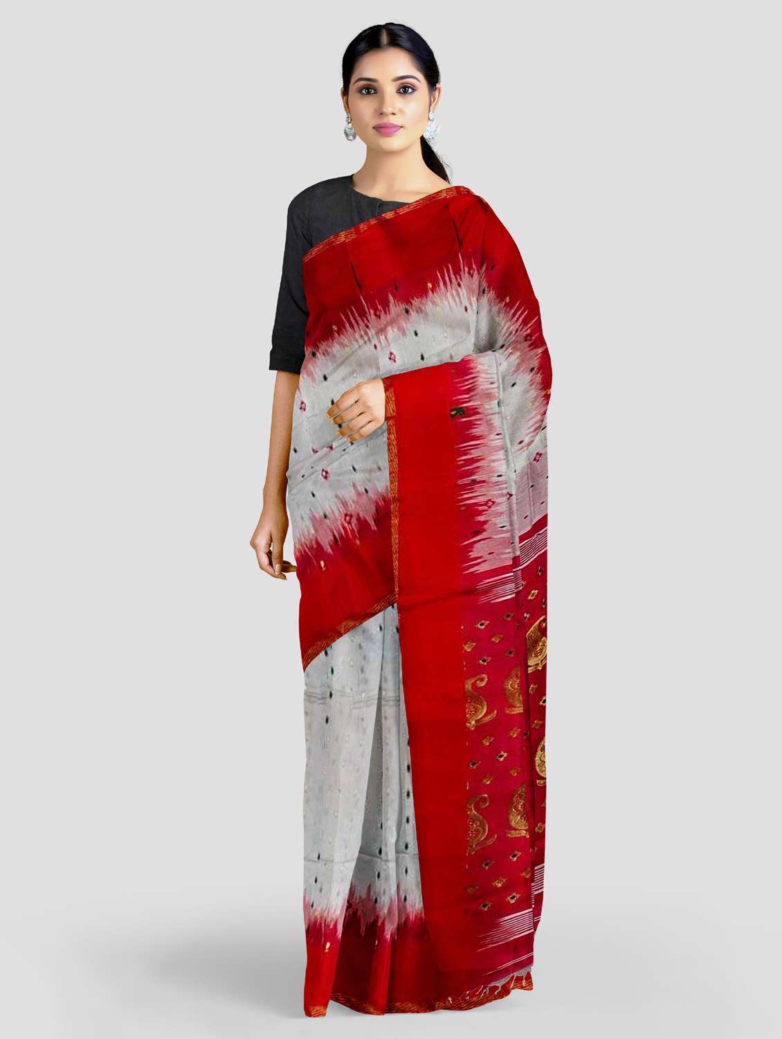 women self design handloom saree - 19617134 -  Zoom Image - 0
