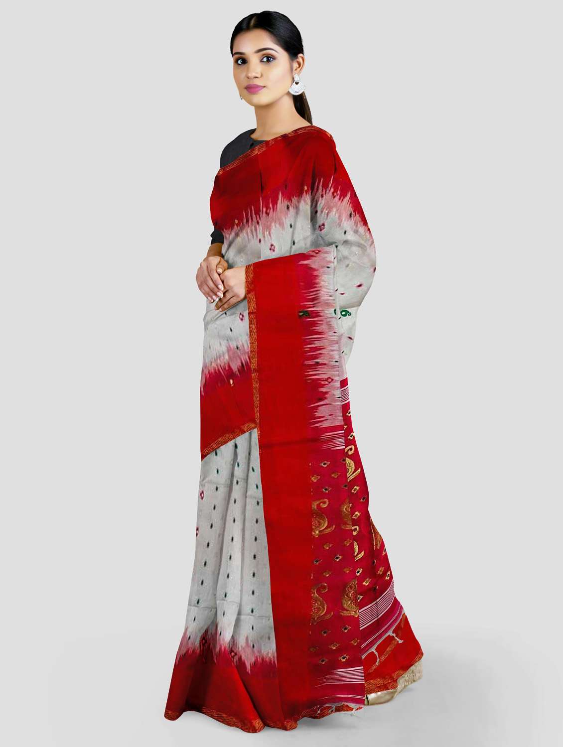 women self design handloom saree - 19617135 - Standard Image - 1