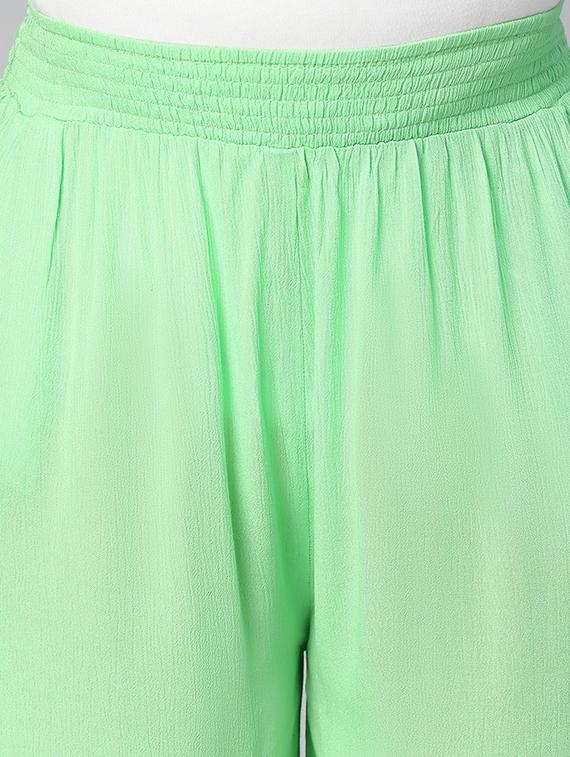 green solid maternity wear trouser - 19618397 - Standard Image - 4