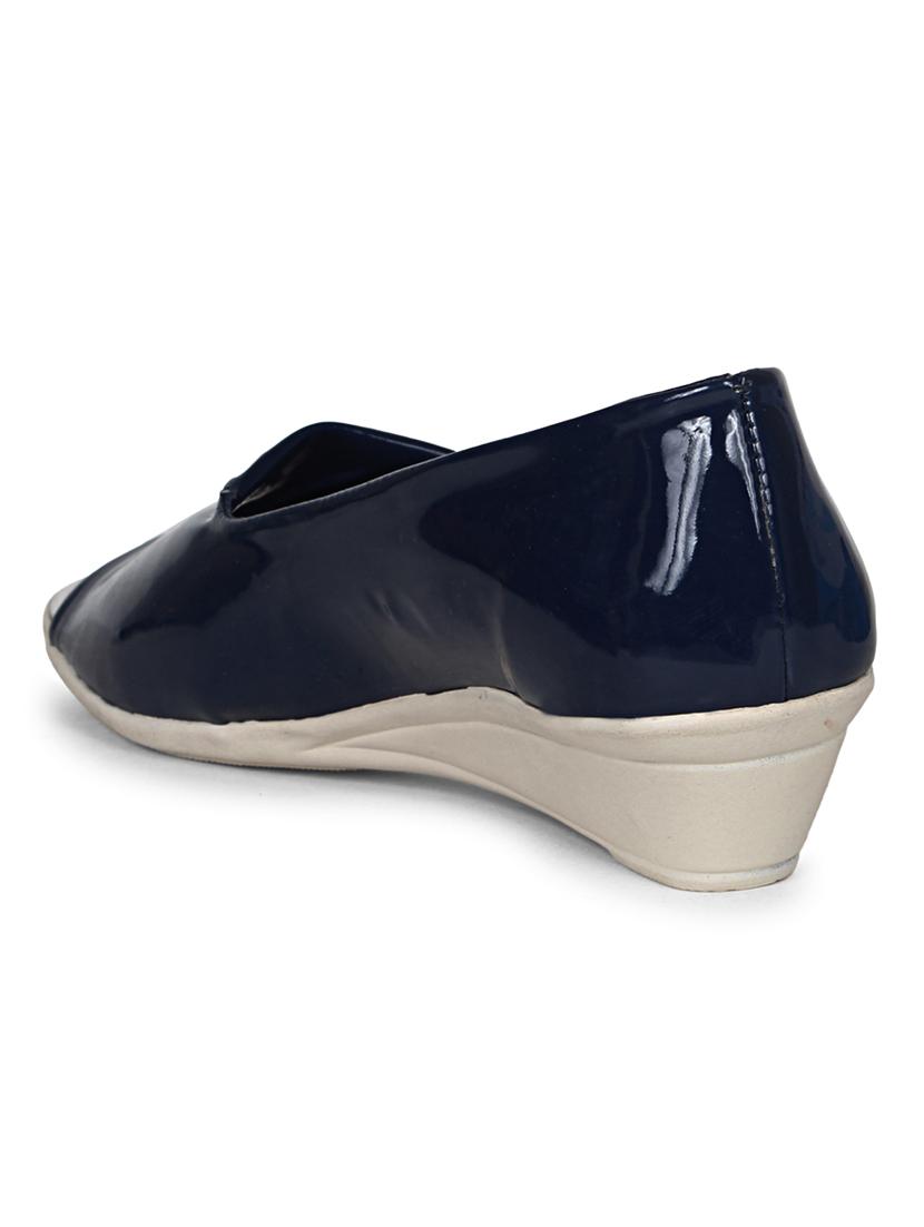 digiware wedge for women - 19618766 - Standard Image - 4