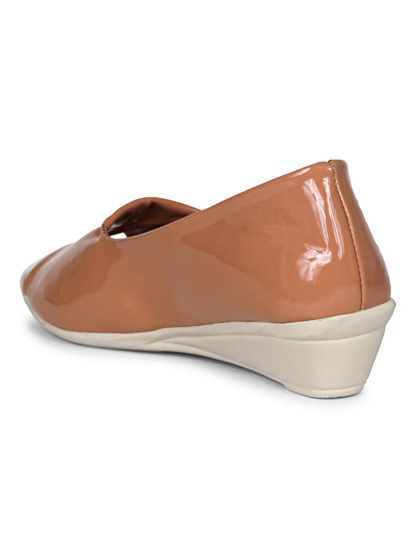 digiware wedge for women - 19618768 - Standard Image - 4