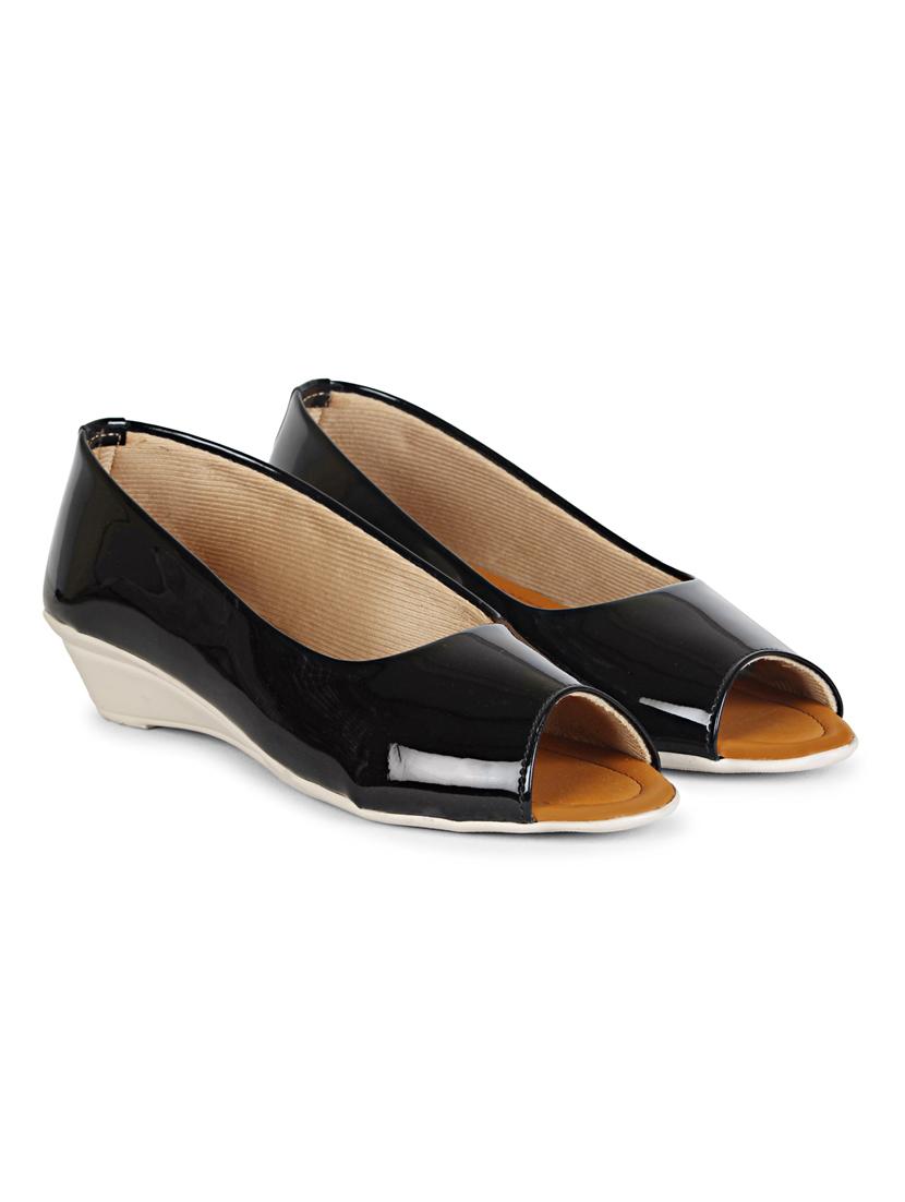 digiware wedge for women - 19618769 - Standard Image - 1