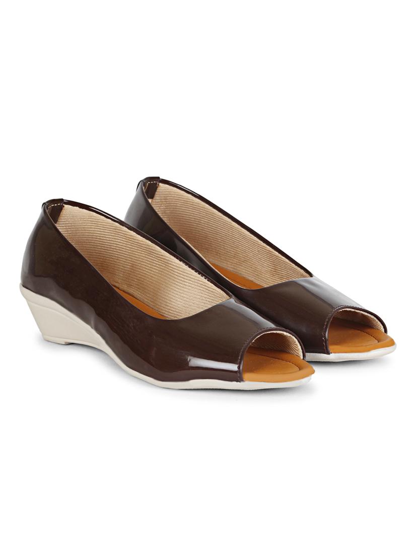 digiware wedge for women - 19618771 - Standard Image - 1
