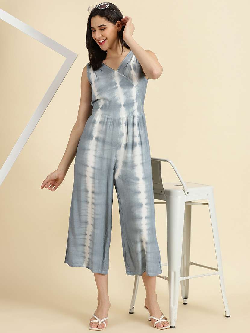 v neck tie&dye 3/4jumpsuit - 19621838 -  Standard Image - 4