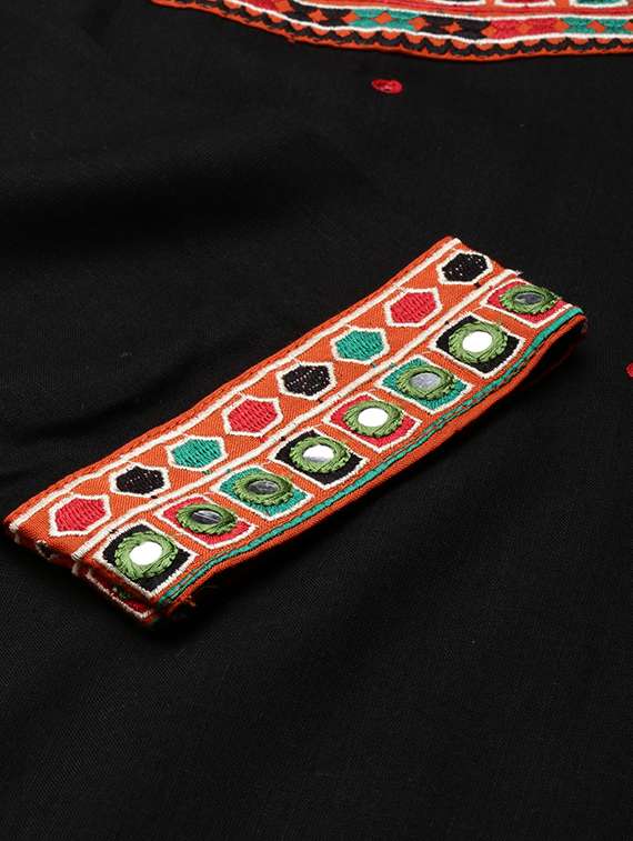 women embroidered kurta palazzo set with duaptta - 19631390 -  Standard Image - 4
