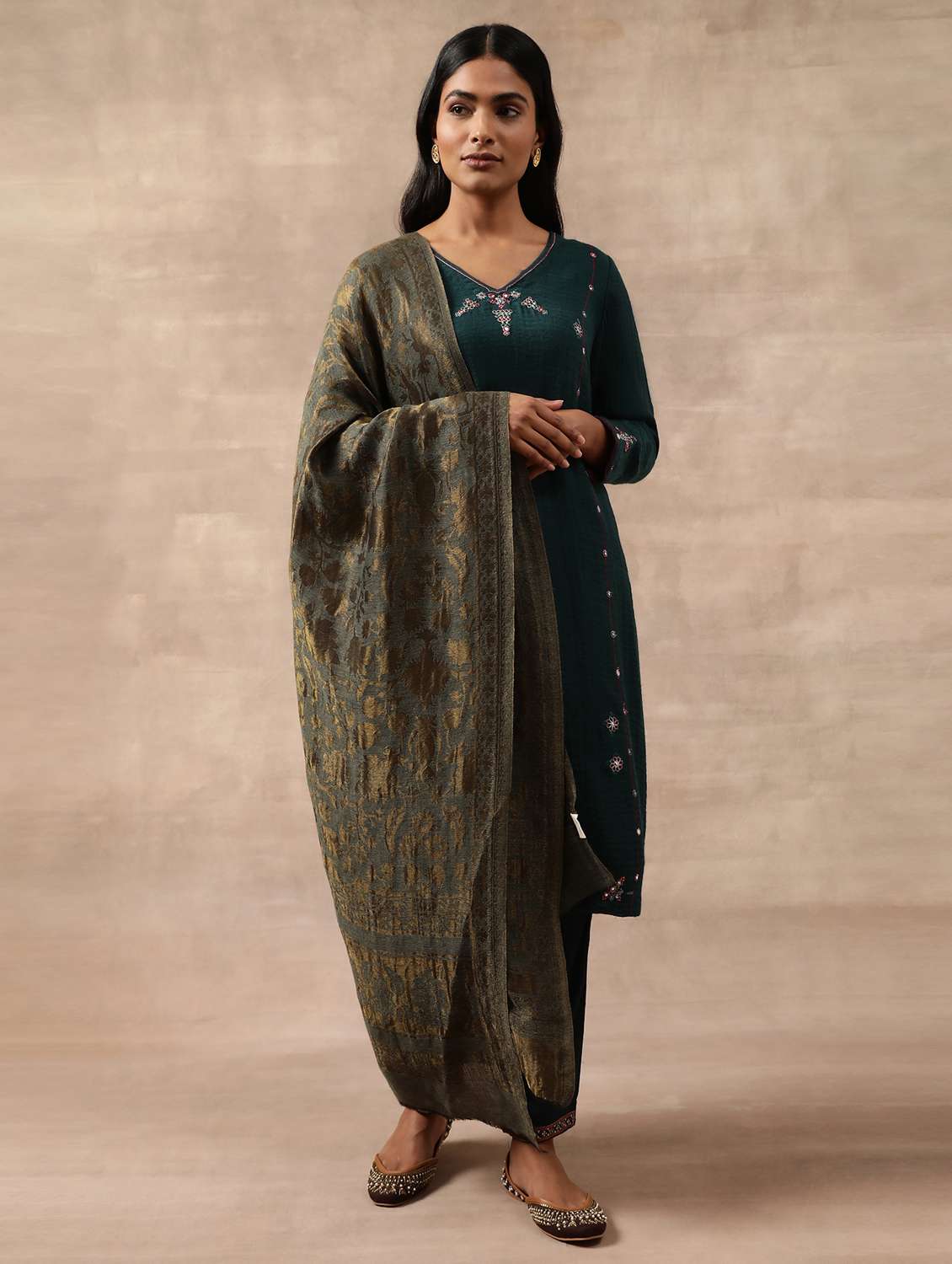women's straight kurta