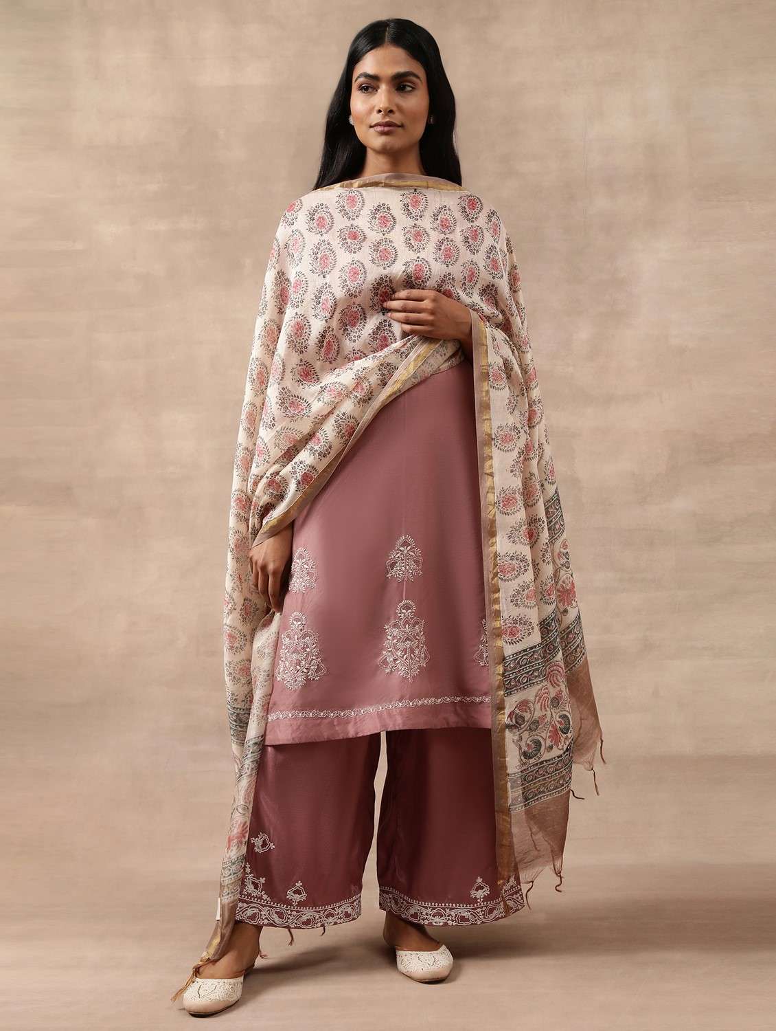 women's straight kurta