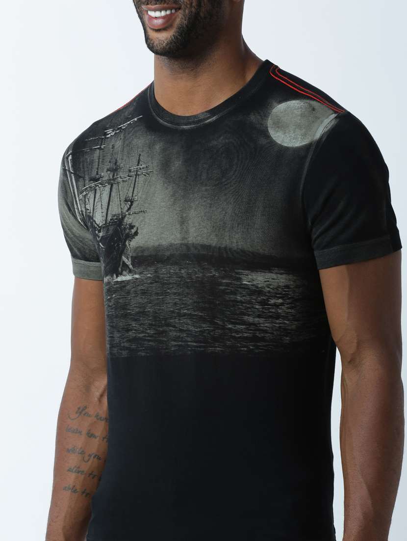 round neck printed regular t-shirt - 19649847 -  Standard Image - 4