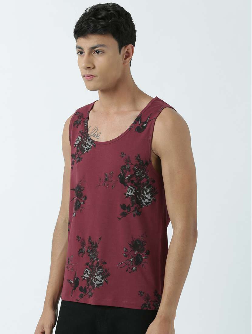 men printed sleeveless vest - 19650030 -  Standard Image - 1