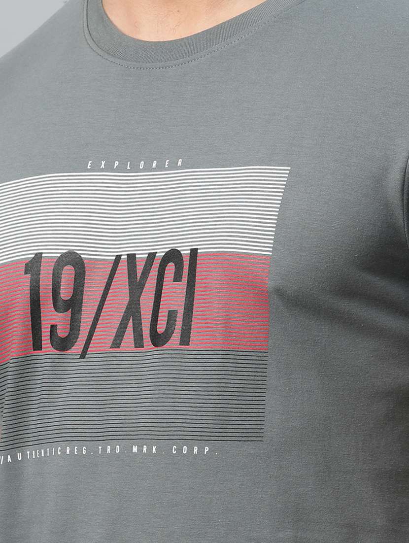 round neck printed regular t-shirt - 19656851 -  Standard Image - 4