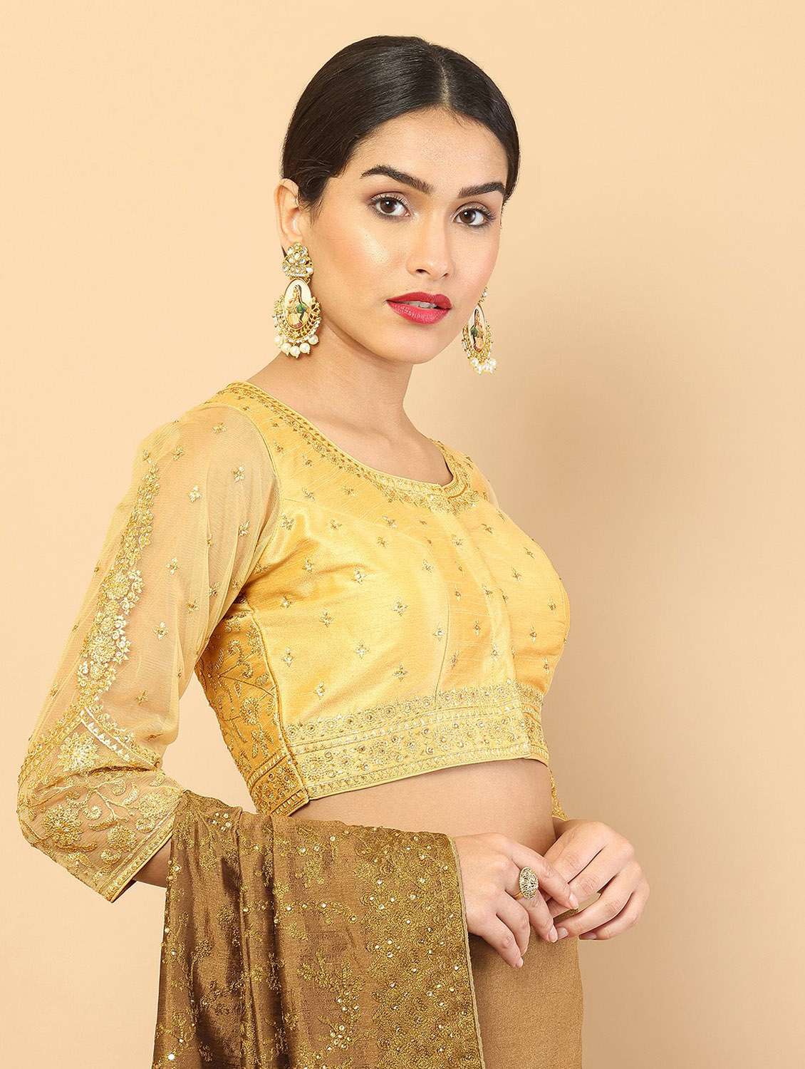 round neck regular blouse - 19658776 -  Standard Image - 1