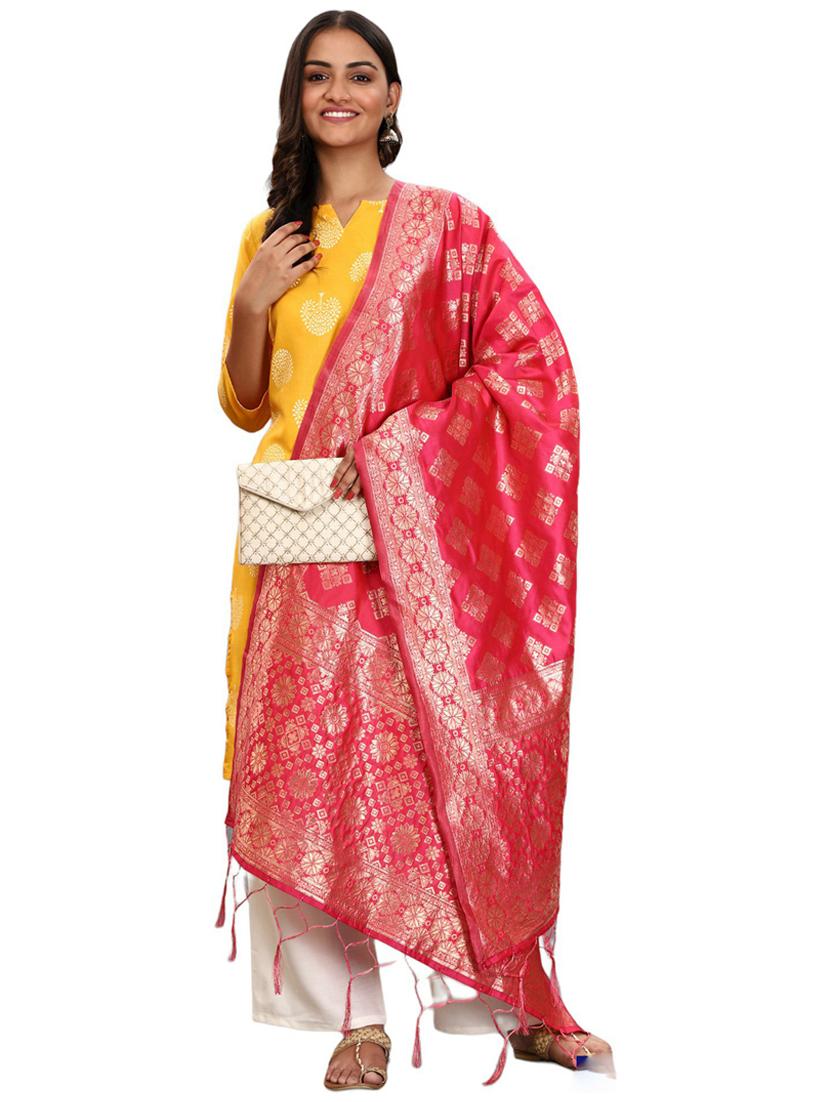 red jaquard dupatta - 19661793 -  Standard Image - 1