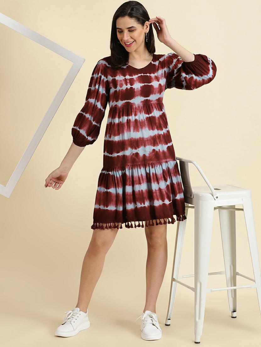 v neck tie & dye tiered dress - 19662550 - Standard Image - 4