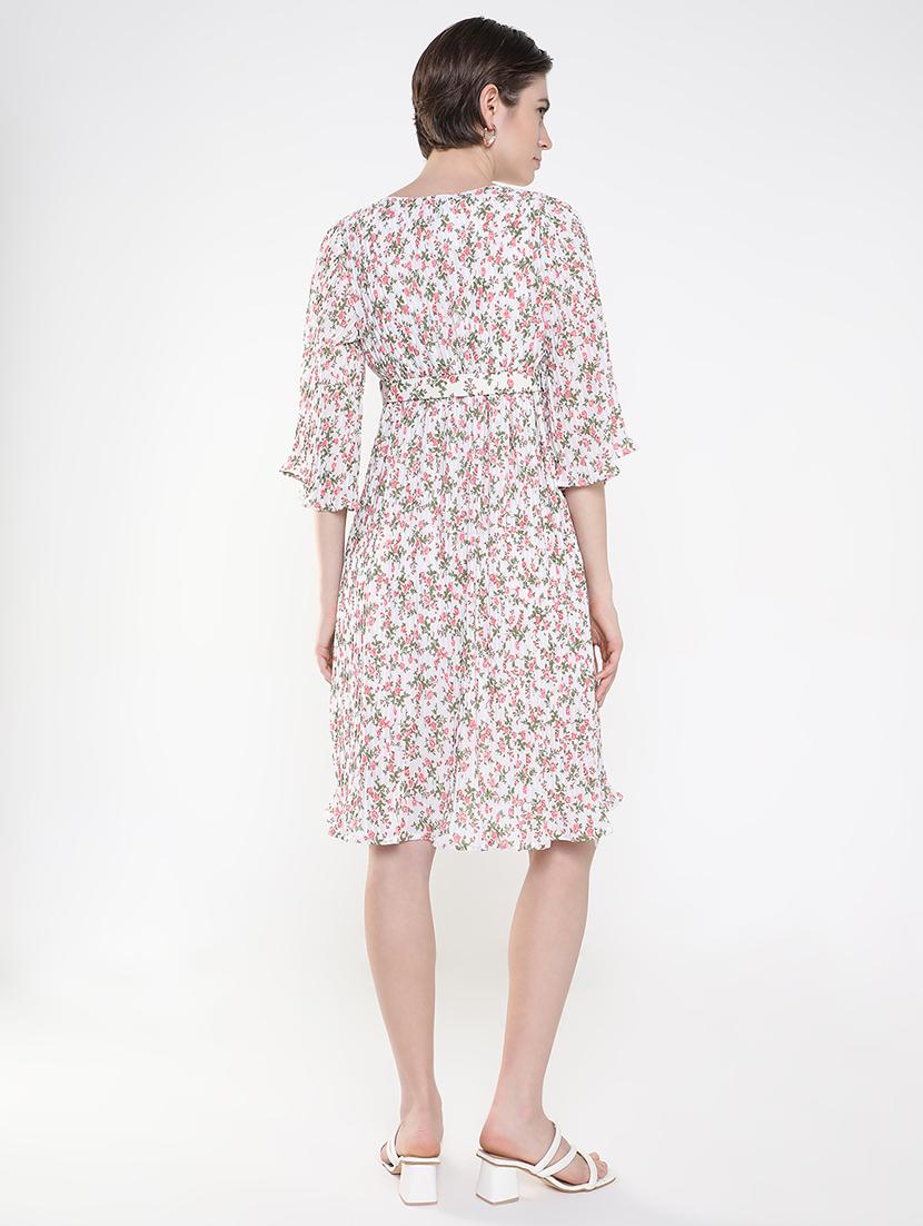 women's fit & flare floral dress - 19662593 - Standard Image - 4