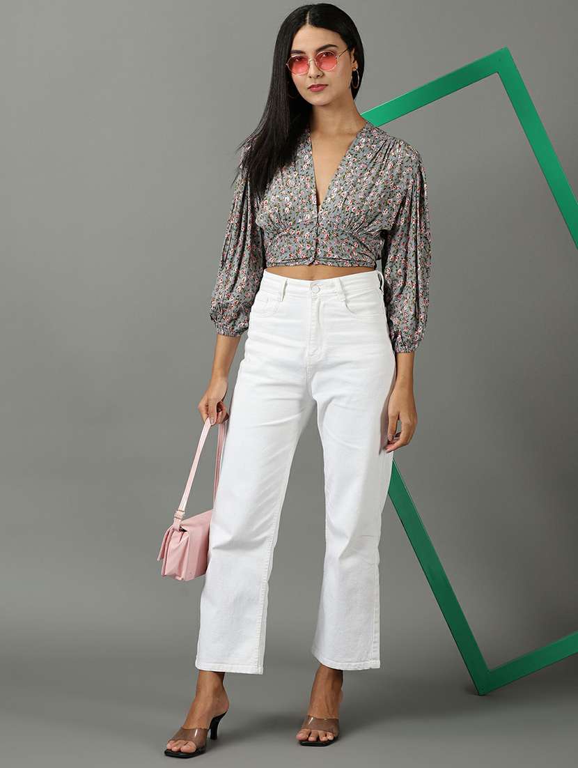 women's crop v neck top - 19662675 - Standard Image - 4