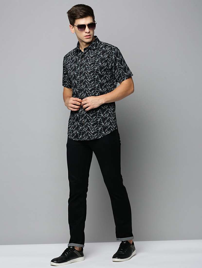 mens printed casual shirt - 19662811 - Standard Image - 4