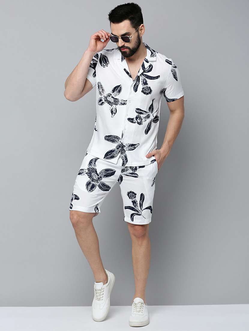 showoff men's short sleeves printed co-ords set - 19662884 - Standard Image - 4