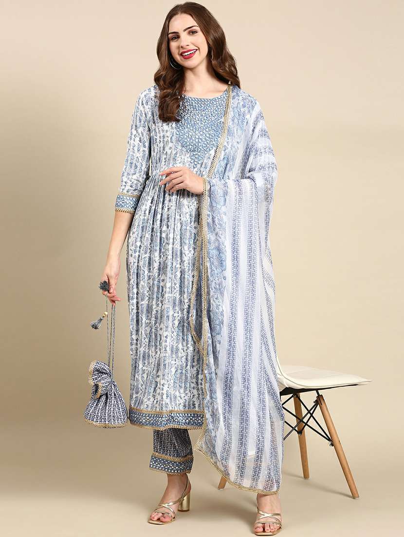 women printed round neck kurta pant set with dupatta - 19664947 -  Standard Image - 4