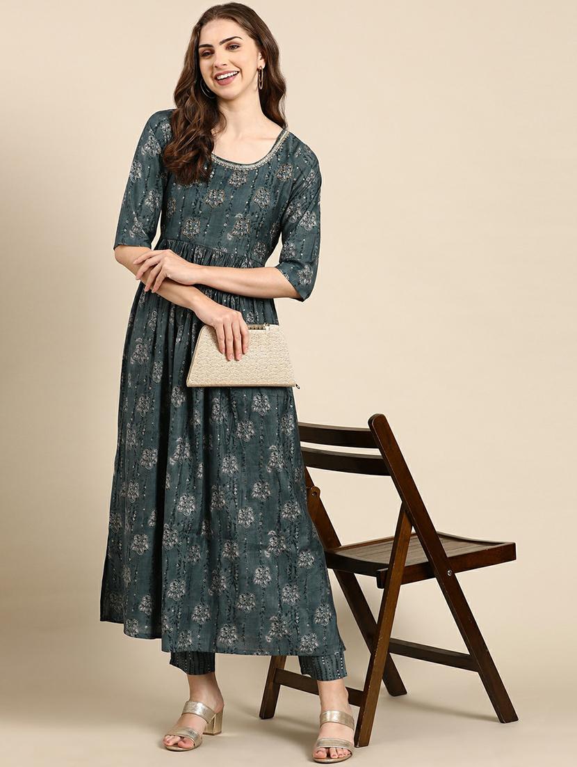 women printed round neck kurta pant set - 19664962 - Standard Image - 4