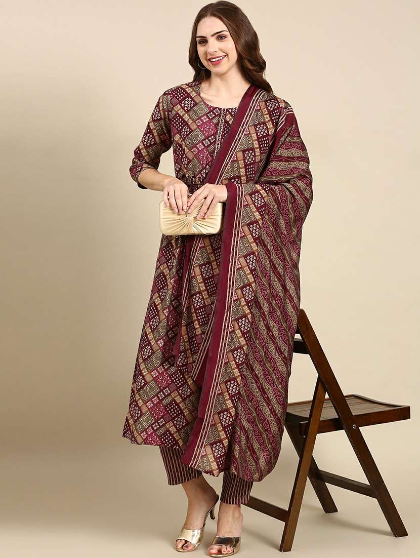 women printed round neck kurta pant set with dupatta - 19664971 - Standard Image - 4