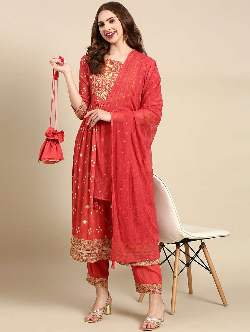 women printed kurta pant set - 19664977 -  Standard Image - 4