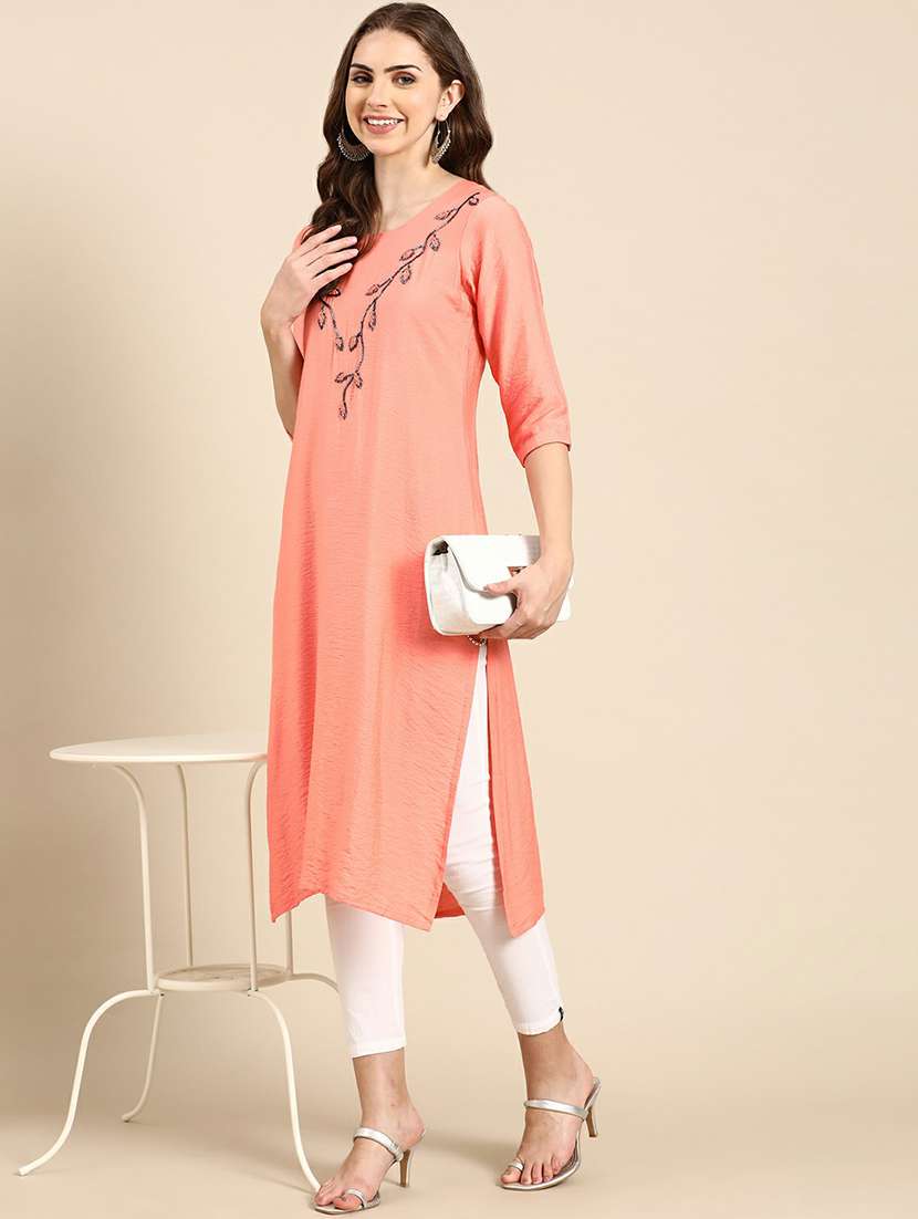 women's straight kurta - 19665078 - Standard Image - 4