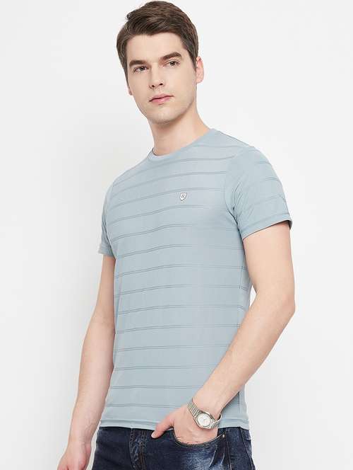 blue round neck regular t-shirt - 19665274 -  Standard Image - 0