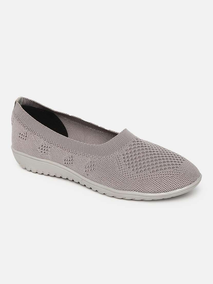 grey fabric ballerina