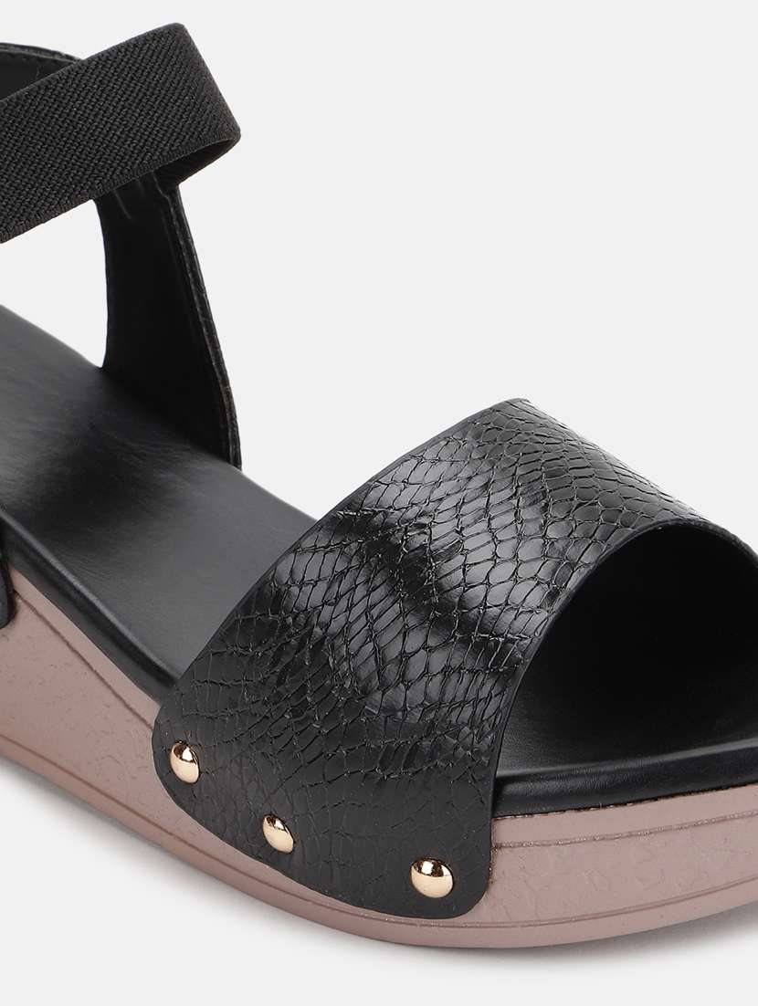 marc loire women beige solid wedge heels - 19666094 -  Standard Image - 4