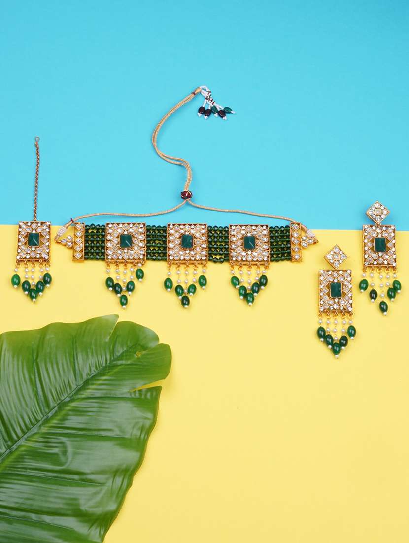 matushri art indian traditional necklace with earrings and maang tikka - 19668578 -  Standard Image - 1