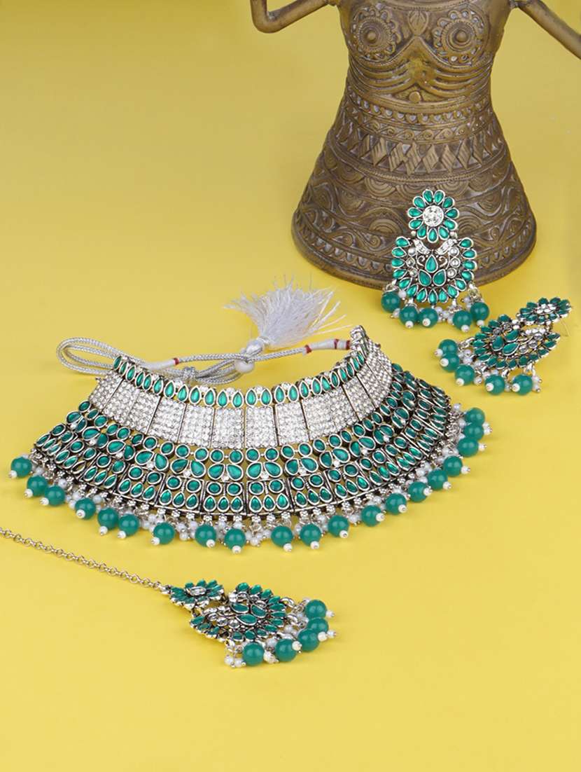 matushri art indian traditional necklace with earrings and maang tikka - 19668631 -  Standard Image - 1