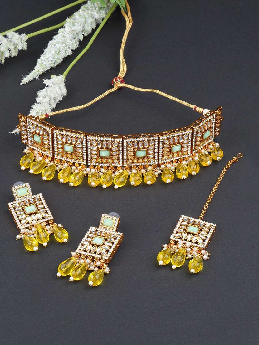 matushri art indian traditional necklace with earrings and maang tikka - 19668678 -  Standard Image - 1