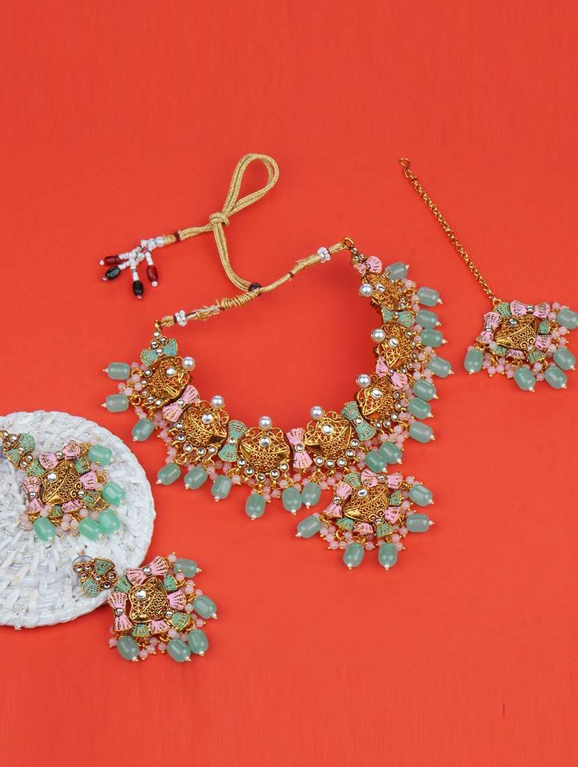 matushri art indian traditional necklace with earrings and maang tikka - 19668726 -  Standard Image - 1