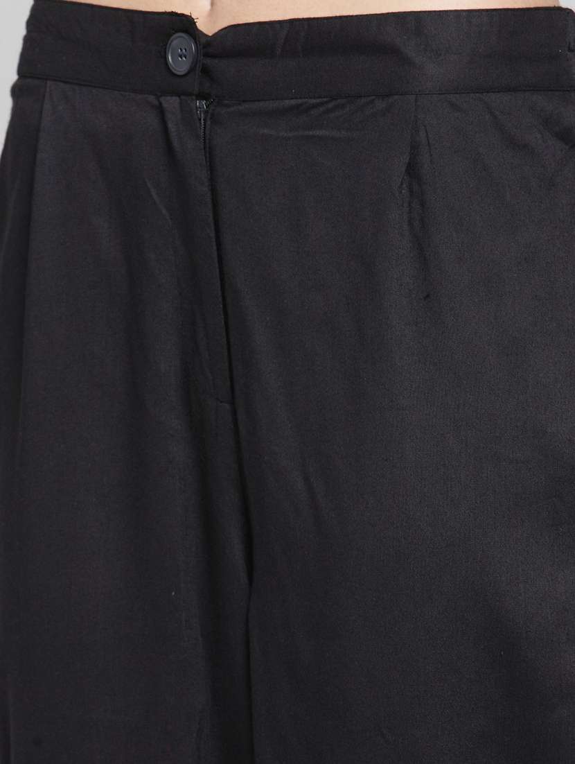 printed kurta with pant set - 19670365 -  Standard Image - 4