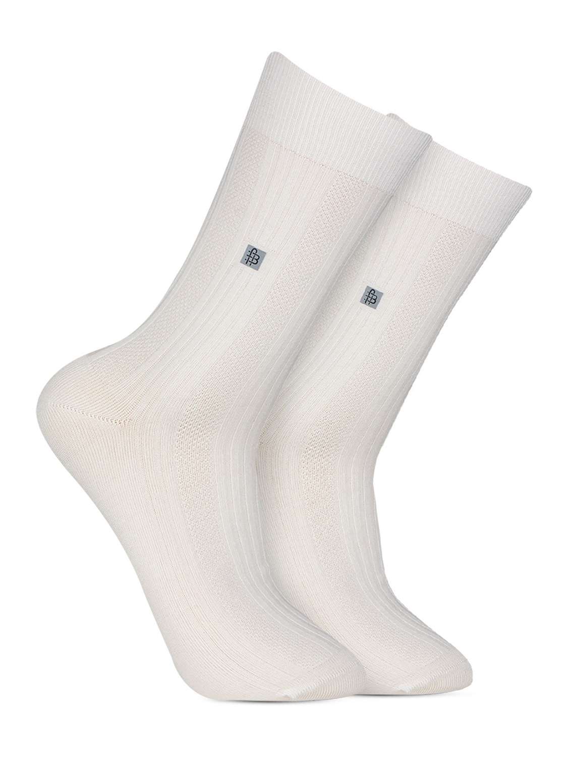 white ankle length sock