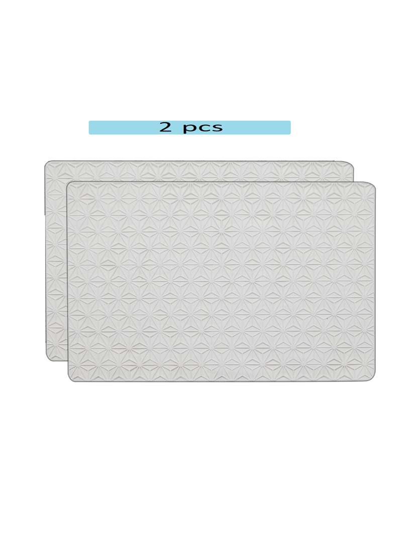 winner rectangular table placemat - 19695139 -  Standard Image - 1